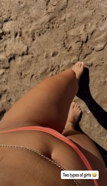 Full leaked Harrietcowan private photo
