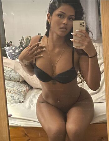 Full leaked Hashini guruge private photo