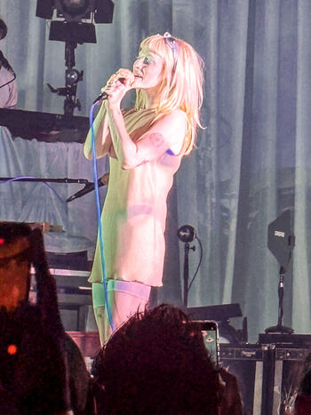 Full leaked Hayley williams private photo