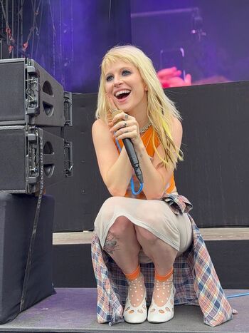 Full leaked Hayley williams page private photo