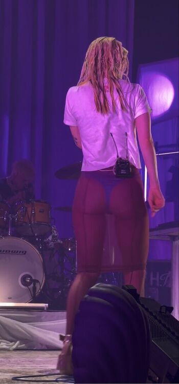Full leaked Hayley williams page private photo
