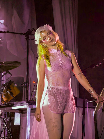 Full leaked Hayley williams page private photo