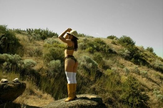 Full leaked Haylujan  page private photo