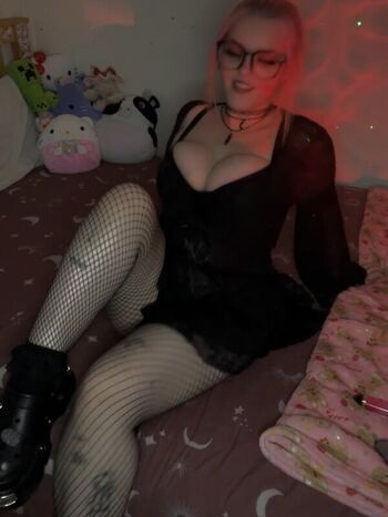 Full leaked Hazene private photo