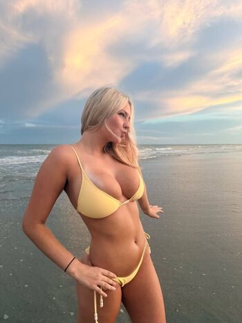 Full leaked Hazelklingerr private photo