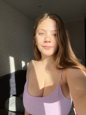 Full leaked Hazievay page private photo