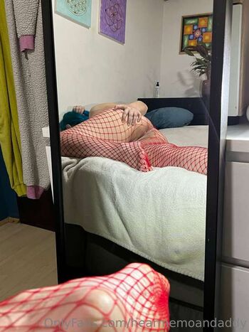 Full leaked Hearmemoan private photo