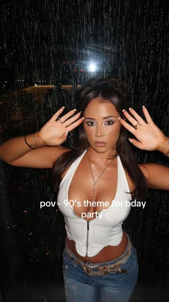 Full leaked Heather bowling private photo