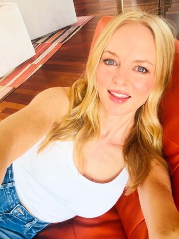 Full leaked Heather graham private photo