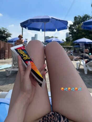 Full leaked Heejeeneexp private photo
