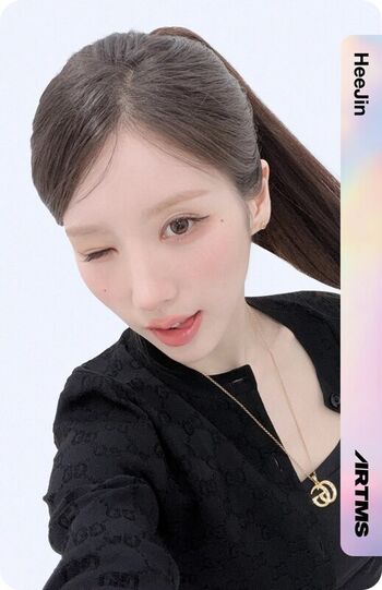 Full leaked Heejin page private photo