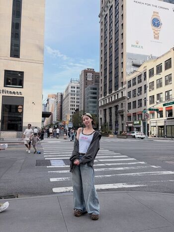Full leaked Heejin page private photo