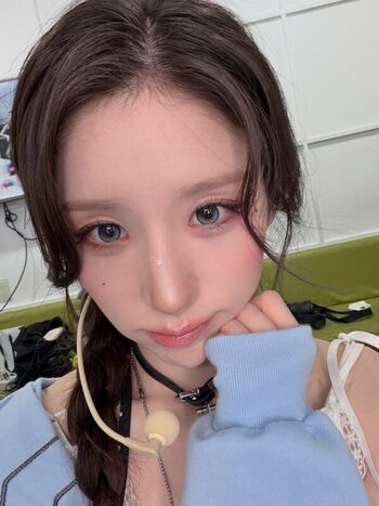 Full leaked Heejin private photo