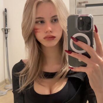 Full leaked Hefxtom page private photo