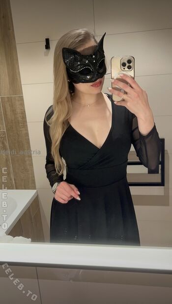 Full leaked Heidi austria page private photo
