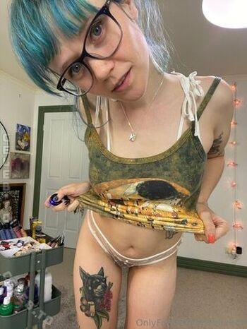 Full leaked Heidiv private photo