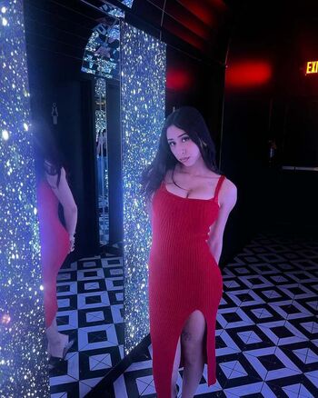 Full leaked Heily page private photo
