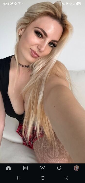 Full leaked Helena king private photo