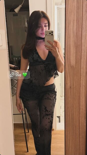 Full leaked Helenalive  page private photo