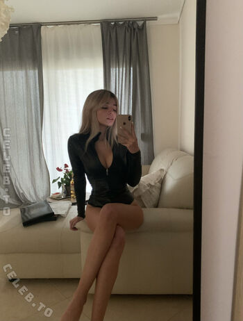 Full leaked Helenalive private photo