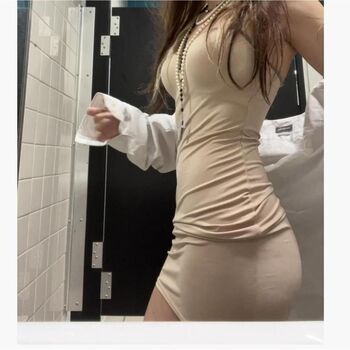 Full leaked Hella cute private photo