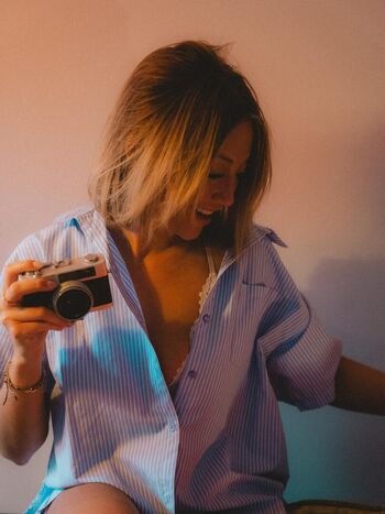 Hello__iris