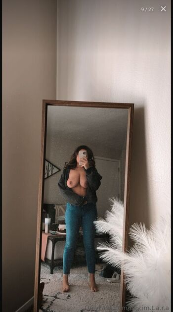 Full leaked Helloimtaratara private photo