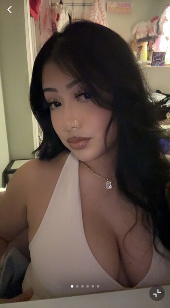 Full leaked Hellokittylvrr private photo