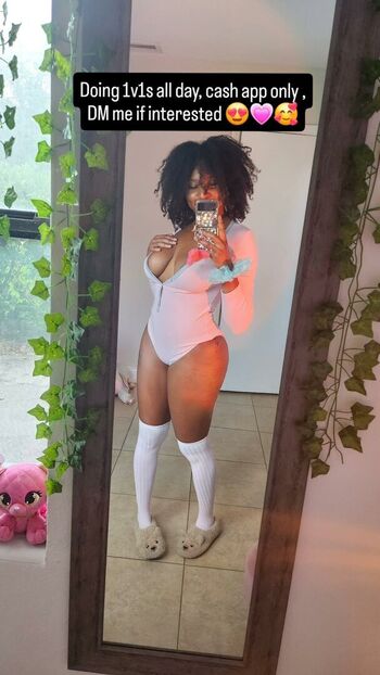 Full leaked Hellokittyxx private photo