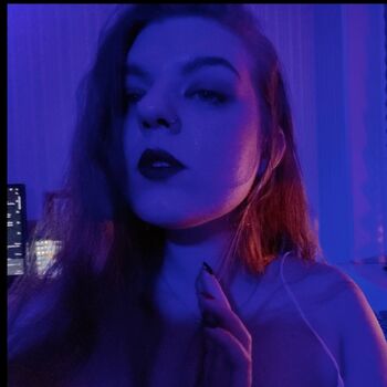Full leaked Hells bunny private photo