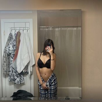 Full leaked Heluvsbbyt private photo