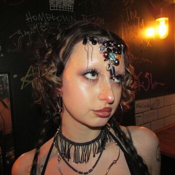 Full leaked Hemsley private photo