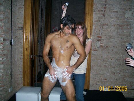 Full leaked Hen party page private photo