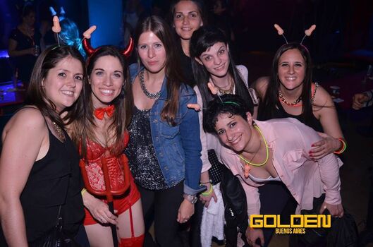Full leaked Hen party private photo