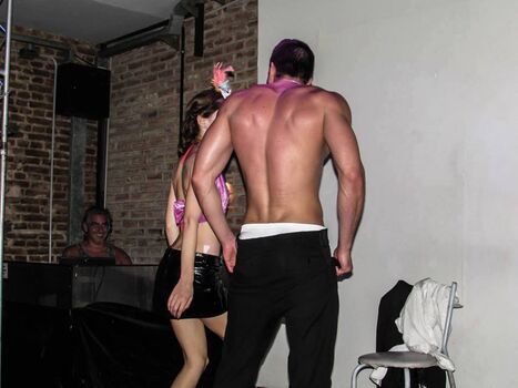 Full leaked Hen party private photo