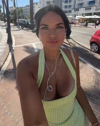 Full leaked Henna private photo
