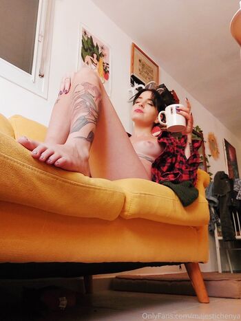 Full leaked Henya perez private photo