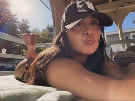 Full leaked Hermosainez private photo