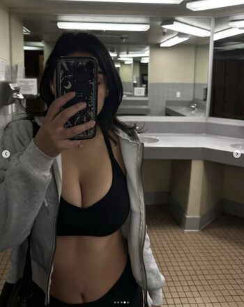 Full leaked Hermosainez private photo