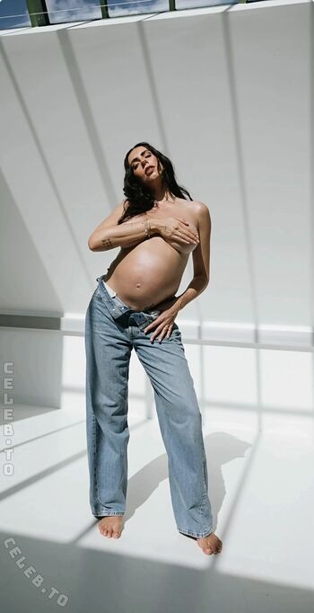Full leaked Herstoryfeed private photo