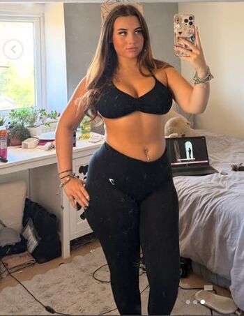 Full leaked Heyitsjules private photo