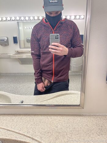 Full leaked Heyitskalen private photo