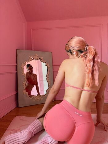 Full leaked Heyitssarah page private photo
