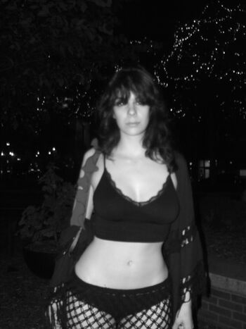 Full leaked Heyitssarah private photo