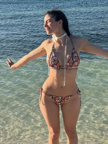 Full leaked Heyitssarah private photo
