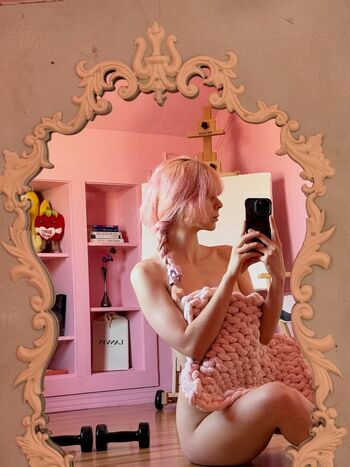Full leaked Heyitssarah private photo
