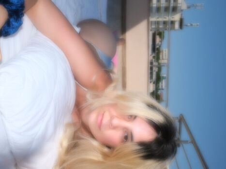Full leaked Heyitssarah private photo