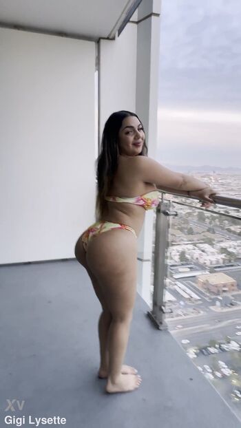 Full leaked Heyitzgigi private photo
