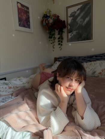 Full leaked Heykipp  page private photo