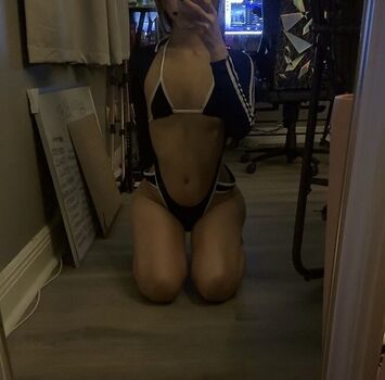 Full leaked Hien private photo